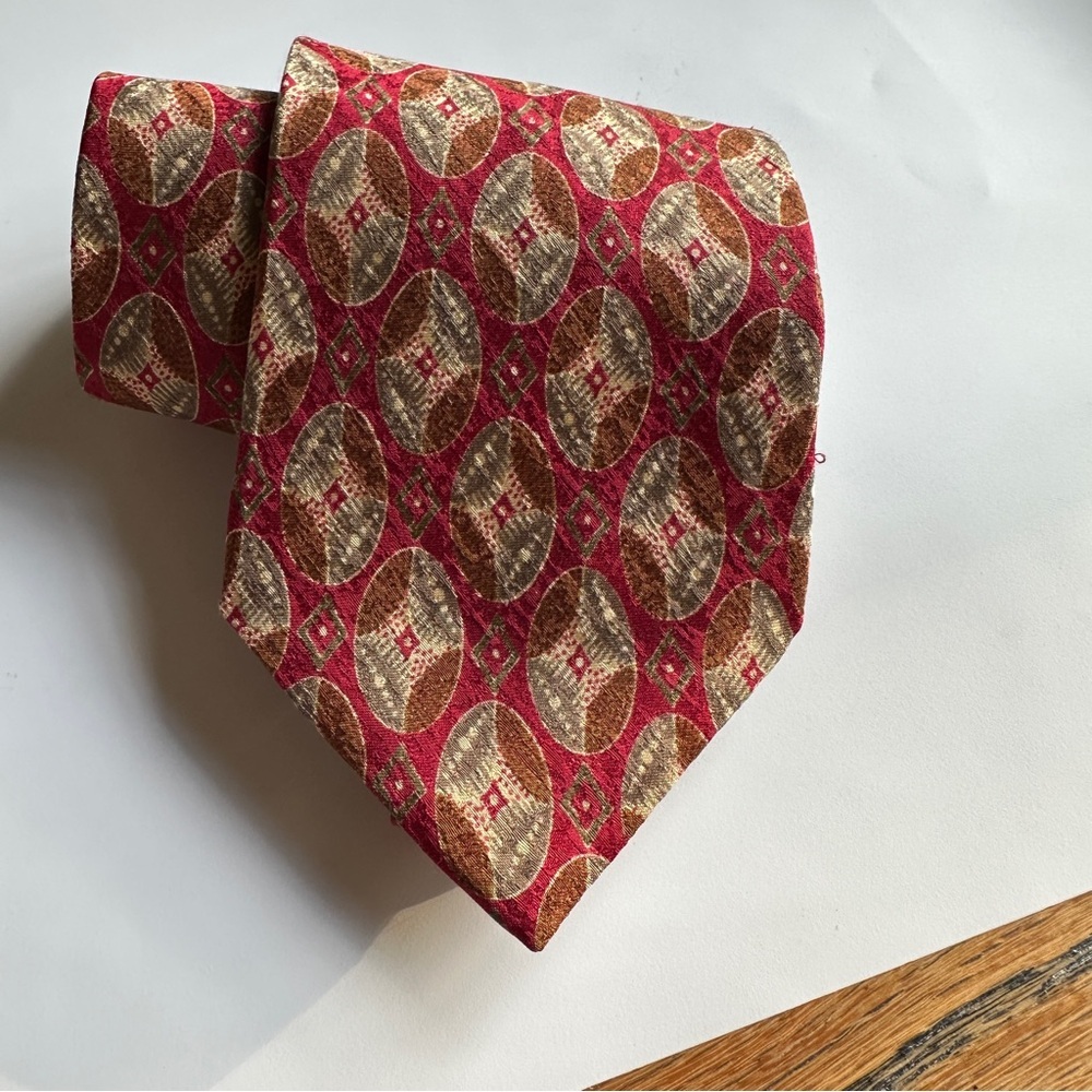 Burberry Red and Gold Geometric Men's Silk Tie